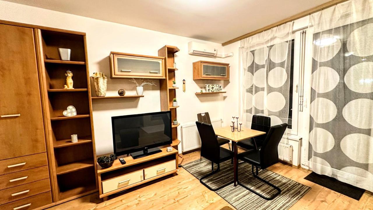 Flowers Apartman Apartment Budapesta Exterior foto