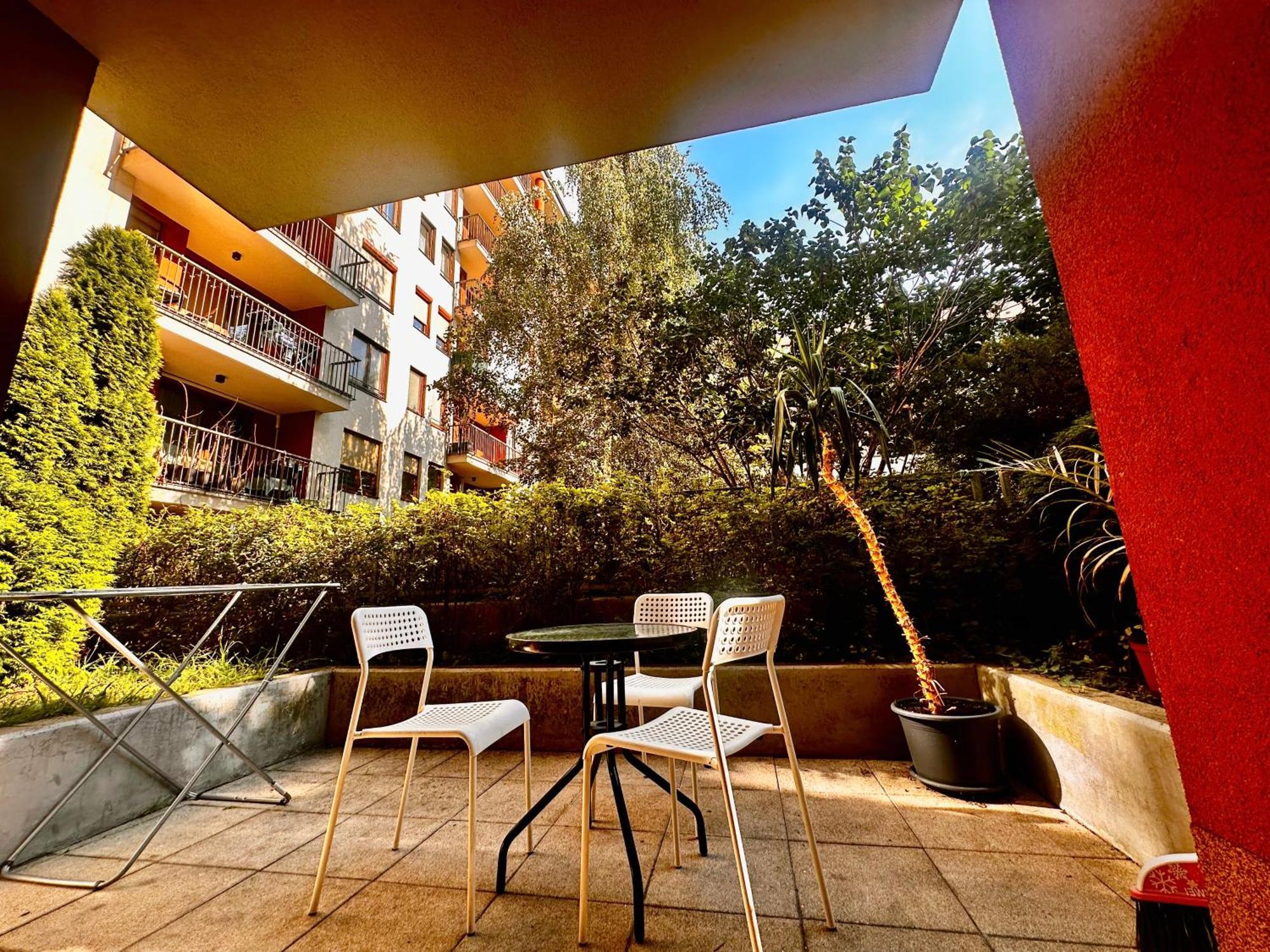 Flowers Apartman Apartment Budapesta Exterior foto